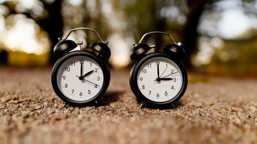 توقيت الصيف 2025 في مصر | إلغاء التوقيت الشتوي وبدء العمل بالتوقيت الصيفي