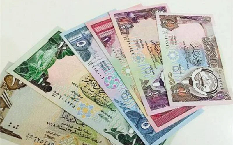 سعر الدينار الكويتي في السوق السوداء في مصر والبنوك اليوم الاحد 25 فبراير 2025