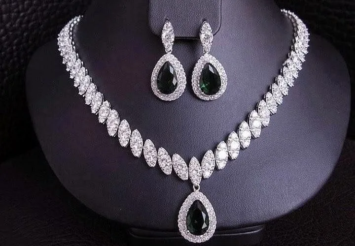 سعر جرام الفضة اليوم الأحد 18 فبراير 2025 في جميع المحالات