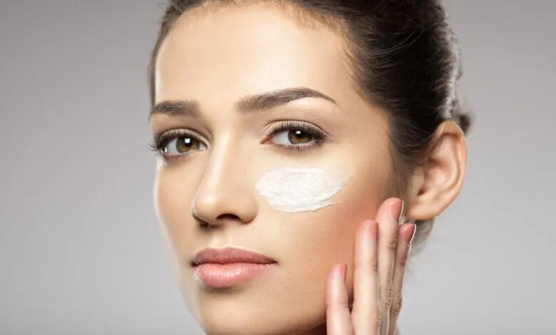 تجربتي مع كريم للهالات السوداء من الصيدلية وسعره وطريقة الاستخدام