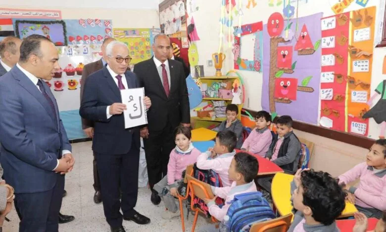 وزير التعليم يتفقد مدرسة المنيا الجديدة الرسمية للغات” ومدرسة (WE) للتكنولوجيا التطبيقية