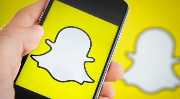 كيف اكبر الخط في محادثة السناب