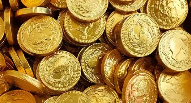 سعر جنيه الذهب اليوم الجمعة 26 أبريل 2024 في سوق الصاغة