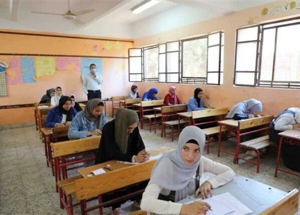 موعد امتحانات الصف الثالث الاعدادي 2025 الترم الثاني بجميع محافظات جمهورية مصر العربية