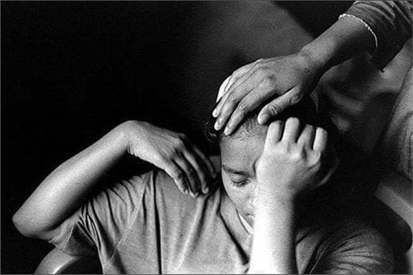 المسح على رأس اليتيم في المنام