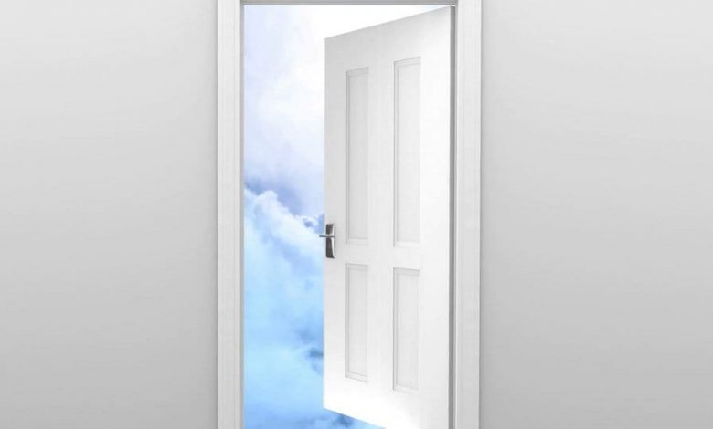 تفسير حلم فتح الباب بدون مفتاح لابن سيرين