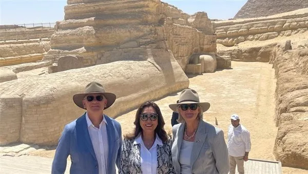 وزيرة التنمية المحلية ترافق الحاكم العام لأستراليا في جولتها السياحية بالأهرامات والمتحف المصري الكبير وزيرة التنمية المحلية ترافق الحاكم العام لأستراليا في جولتها السياحية بالأهرامات والمتحف المصري الكبير