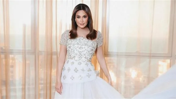 هند صبري تلقي كلمة مؤثرة خلال تكريمها بجائزة الإنجاز الفني في مهرجان بيروت الدولي لسينما المرأة هند صبري تلقي كلمة مؤثرة خلال تكريمها بجائزة الإنجاز الفني في مهرجان بيروت الدولي لسينما المرأة