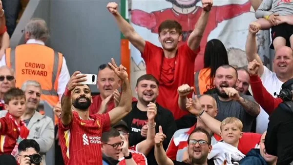 في ليلة حسم الدوري.. صلاح يعود للتسجيل مجددًا مع الريدز بعد غياب 6 مباريات في ليلة حسم الدوري.. صلاح يعود للتسجيل مجددًا مع الريدز بعد غياب 6 مباريات