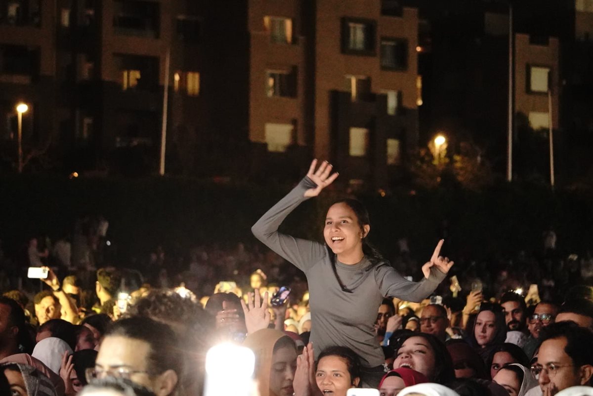 بحفل كامل العدد وبرعاية القاهرة 24.. تامر عاشور يتألق في حفلة الأخير بمناسبة احتفلات شم النسيم