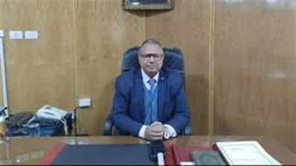 بعد واقعة المشاجرة.. من هو الدكتور محمد حلمي سكرتير مساعد محافظة سوهاج الجديد؟ بعد واقعة المشاجرة.. من هو الدكتور محمد حلمي سكرتير مساعد محافظة سوهاج الجديد؟