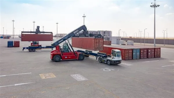 النقل تدعو للاستثمار في مجال الموانئ الجافة والمناطق اللوجيستية النقل تدعو للاستثمار في مجال الموانئ الجافة والمناطق اللوجيستية