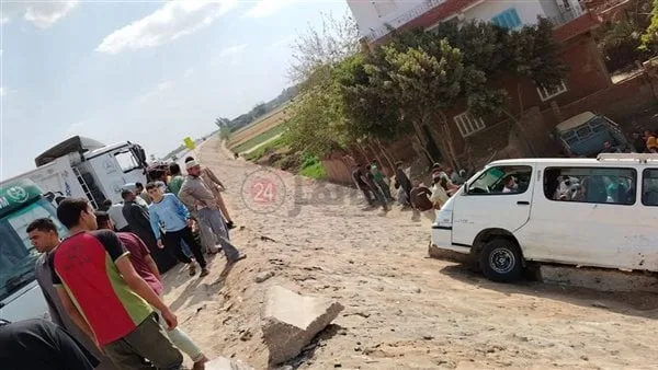 إصابة 6 أشخاص في حادث تصادم 3 سيارات على الطريق الإقليمي بالمنوفية إصابة 6 أشخاص في حادث تصادم 3 سيارات على الطريق الإقليمي بالمنوفية