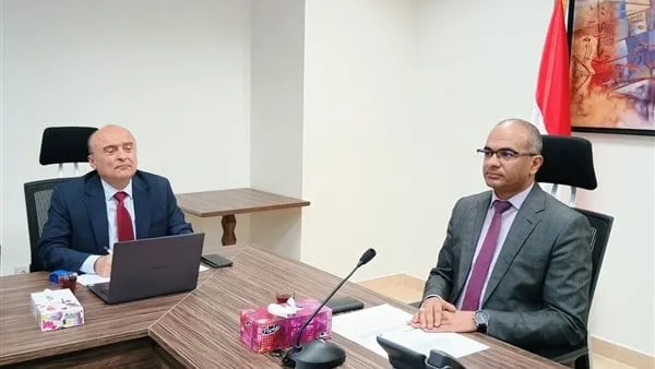 مسئولو بنك الاستثمار الأوروبي يثنون على جهود الإسكان في دعم مشروعات مرافق مياه الشرب والصرف مسئولو بنك الاستثمار الأوروبي يثنون على جهود الإسكان في دعم مشروعات مرافق مياه الشرب والصرف