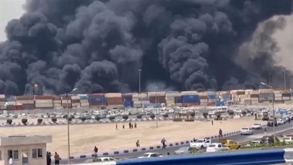 مرشد إيران يوجه بتحقيق موسع في انفجار ميناء بندر عباس.. وارتفاع جديد في عدد الضحايا مرشد إيران يوجه بتحقيق موسع في انفجار ميناء بندر عباس.. وارتفاع جديد في عدد الضحايا