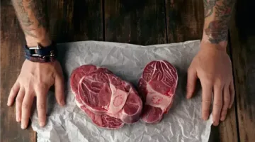 هل آكلات اللحوم النيئة صحية أم كارثة تنتظر الحدوث؟