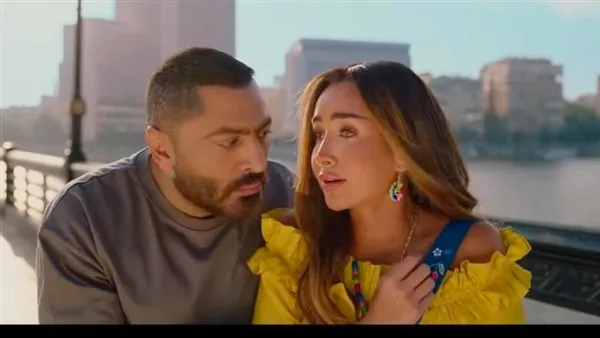 هنا الزاهد تيك توكر وتامر حسني يكشف خطورة السوشيال ميديا.. أبرز ملامح برومو فيلم ريستارت هنا الزاهد تيك توكر وتامر حسني يكشف خطورة السوشيال ميديا.. أبرز ملامح برومو فيلم ريستارت