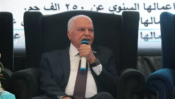 خلف الزناتي يوجه بالتواصل المباشر مع المعلمين المستحقين للدعم النفسي والمعنوي خلف الزناتي يوجه بالتواصل المباشر مع المعلمين المستحقين للدعم النفسي والمعنوي