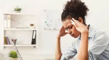 ما هو الفرق بين الإرهاق العاطفي والتوتر؟.. خبير نفسي يجيب