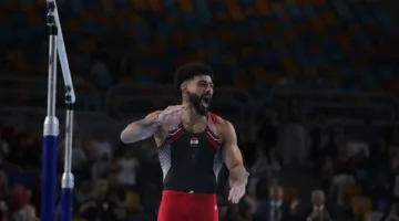 عمر العربي يتوج بذهبية كأس العالم للجمباز الفني على جهاز المتوازي