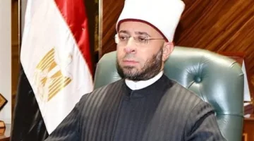 تهاون رقابي أدى لحدوث مخالفات تمس قدسية المسجد.. الأوقاف تحيل 3 من العاملين إلى النيابة الإدارية