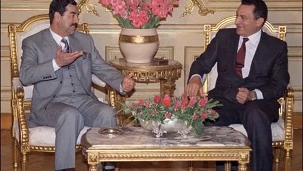 وثائق بريطانية جديدة: الملك حسين حاول خداع مبارك بطلب من صدام.. وصالح عرض رشوة بـ20 مليار دولار وثائق بريطانية جديدة: الملك حسين حاول خداع مبارك بطلب من صدام.. وصالح عرض رشوة بـ20 مليار دولار