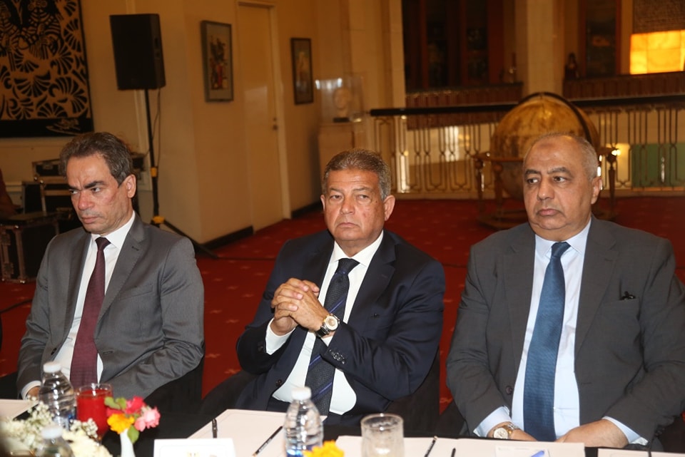 وزير الثقافة خلال اجتماع لجنة الدراما