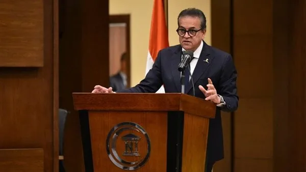 الصحة: استفادة 23 ألفًا من أعضاء المهن الطبية ببرامج المنح والبعثات