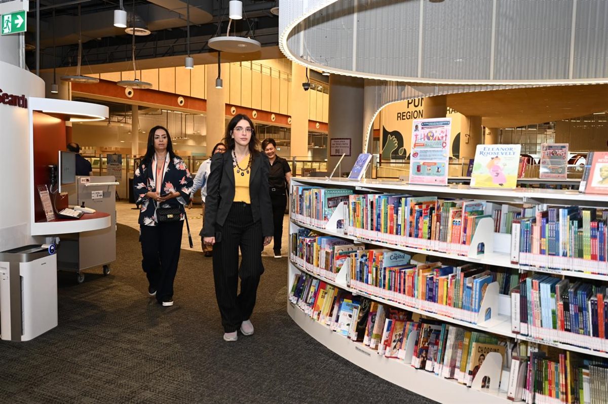 جولة وزيرة التضامن لمجمعات حضانات ورياض الأطفال في سنغافورة