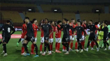 نتيجة مباراة الأهلي وبتروجيت.. ريمونتادا الفريق البترولي تنهي الشوط الأول بالتعادل الإيجابي