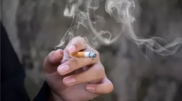 المشكلات الناجمة عن التدخين وشرب الكحول يمكن أن تنشأ في سن مبكرة | دراسة