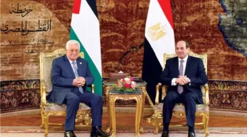 محمود عباس يشيد بتصريحات الرئيس السيسي بشأن موقف مصر الثابت من القضية الفلسطينية