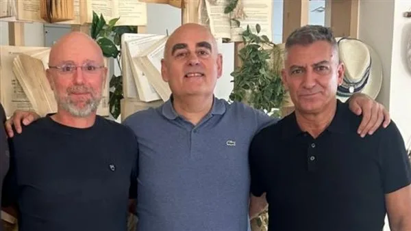 جهاز منتخب اليد بقيادة باستور يجتمع مع مدربي القطبين للتجهيز لوديتي البرازيل والسوبر الإفريقي