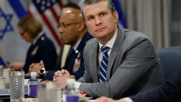 بعد فضيحة سيجنال الثانية.. البيت الأبيض: ترامب يدعم وزير الدفاع هيجسيث بقوة بعد فضيحة سيجنال الثانية.. البيت الأبيض: ترامب يدعم وزير الدفاع هيجسيث بقوة