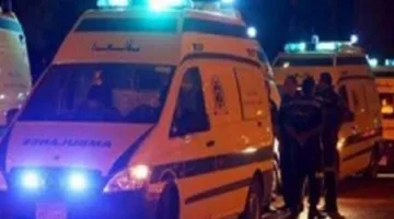 بداخلها جثة.. إصابة 3 أشخاص في انقلاب سيارة نقل موتى بالأقصر