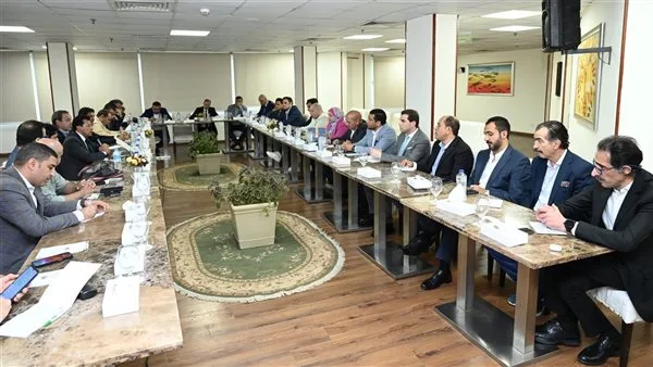 وزير الشباب يناقش مستقبل الرياضة المصرية مع رؤساء التحرير في ضوء توجيهات الرئيس السيسي