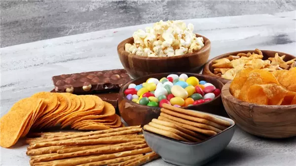 دراسة: الأطعمة فائقة المعالجة تزيد من خطر الوفاة المبكرة دراسة: الأطعمة فائقة المعالجة تزيد من خطر الوفاة المبكرة