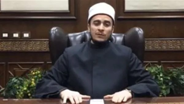 ما حكم ارتداء الملابس الداخلية تحت ملابس الإحرام؟.. أمين الفتوى يبين ما حكم ارتداء الملابس الداخلية تحت ملابس الإحرام؟.. أمين الفتوى يبين