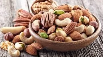 7 فوائد لتناول المكسرات في الصباح لتعزيز الصحة والطاقة