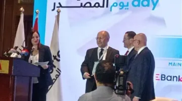 حديد عز تحصد جائزة أفضل شركة بقطاع صادرات الصناعات المعدنية من جمعية المصدرين