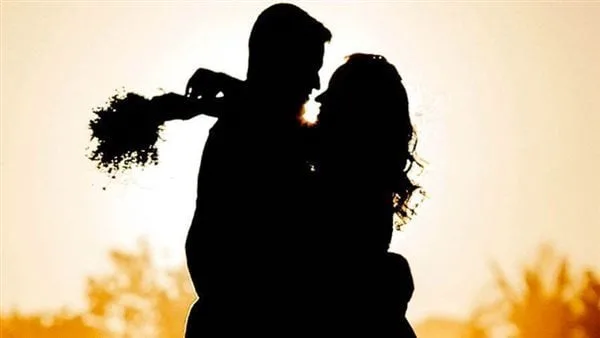 قصة حب جديدة في الوسط الفني.. وأنباء عن إعلان الزواج قريبًا قصة حب جديدة في الوسط الفني.. وأنباء عن إعلان الزواج قريبًا