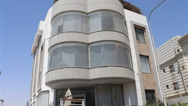 جهاز مدينة 6 أكتوبر ينفذ قرار سحب عقار سكني مخالف بقيمة 50 مليون جنيه جهاز مدينة 6 أكتوبر ينفذ قرار سحب عقار سكني مخالف بقيمة 50 مليون جنيه