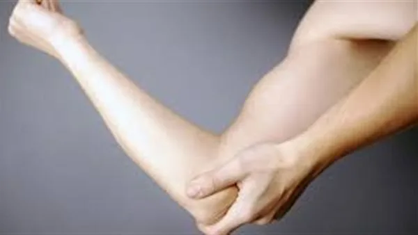 أبرز أعراضه ضعف الكوع.. ما هو التهاب اللقيمة الأنسي؟