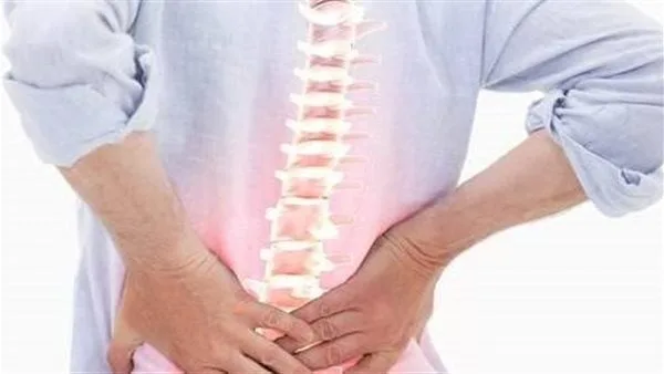 أبرزها وضعية الجلوس الخاطئ.. أسباب ألم الظهر أبرزها وضعية الجلوس الخاطئ.. أسباب ألم الظهر