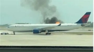 أجبر الركاب على الإخلاء.. نشوب حريق داخل محرك طائرة قبل إقلاعها بالولايات المتحدة