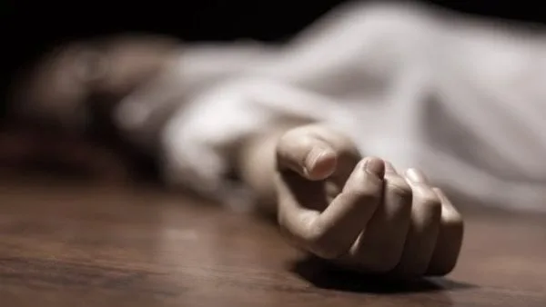 أجنبية تلقي بنفسها من برج سكني بالطالبية أجنبية تلقي بنفسها من برج سكني بالطالبية