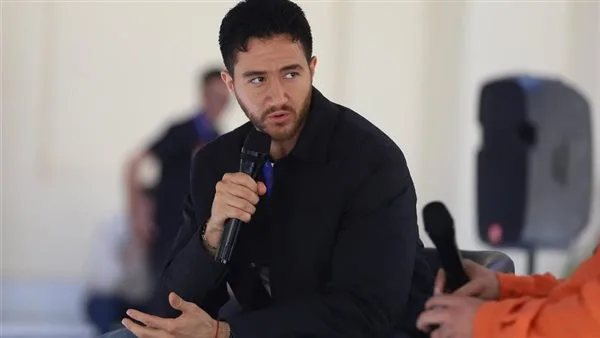 أحمد مالك: التمكن من المهنة أقوى وسائل التسويق الحقيقي للفنان أحمد مالك: التمكن من المهنة أقوى وسائل التسويق الحقيقي للفنان