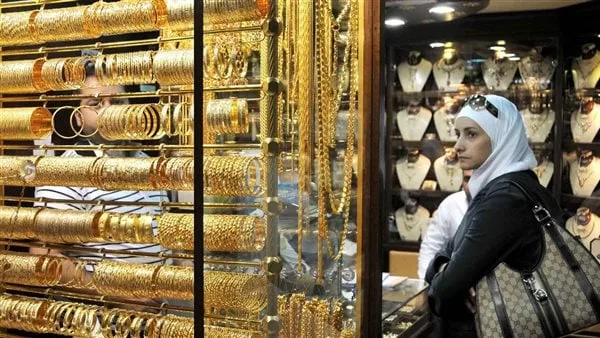 أسعار الذهب اليوم في مصر.. عيار 21 ينخفض 5 جنيهات