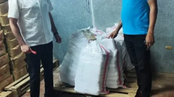 إعدام 900 كيلو أغذية ومشروبات منتهية الصلاحية.. وتحرير 103 محاضر بشرم الشيخ | صور