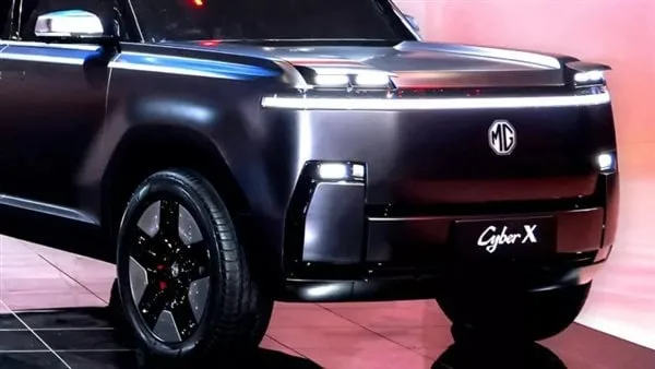 إم جي الصينية تكشف عن سيارة سايبر إكس في معرض شنغهاي للسيارات 2025 إم جي الصينية تكشف عن سيارة سايبر إكس في معرض شنغهاي للسيارات 2025